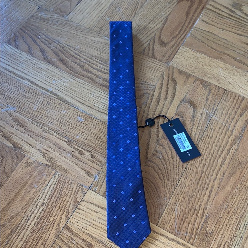 NWT men’s tie